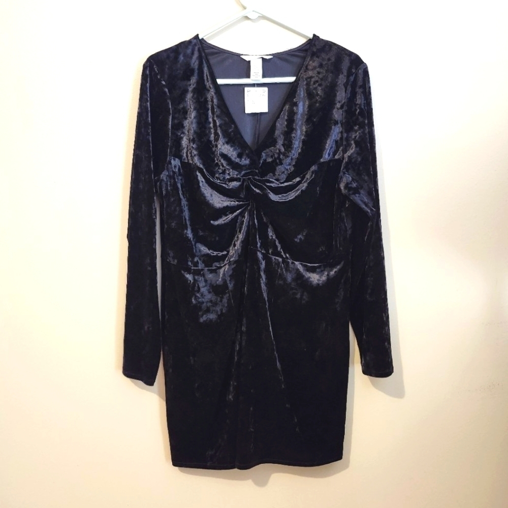 H&M Black Velvet Party Dress - Bodycon